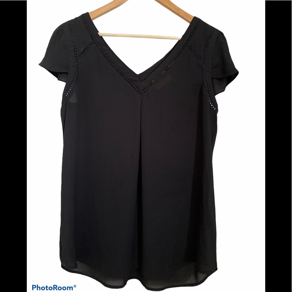 Maeve Anthropologie Black Cap Sleeve Blouse - 8